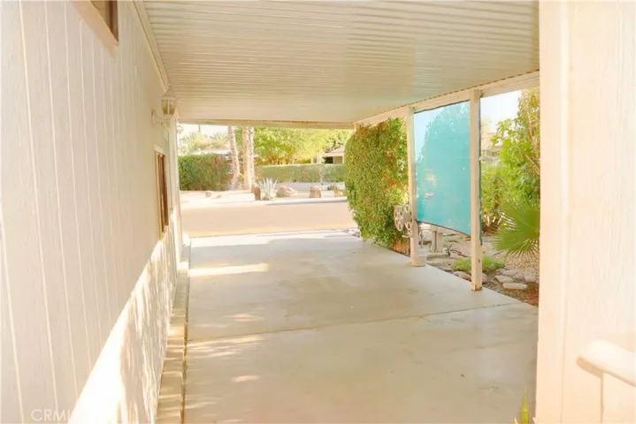 View from Driveway to street