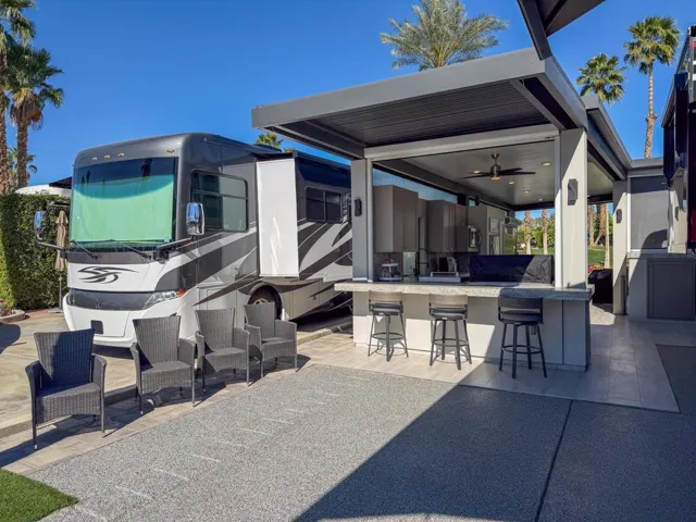 414 pergola golf course RV lot-4