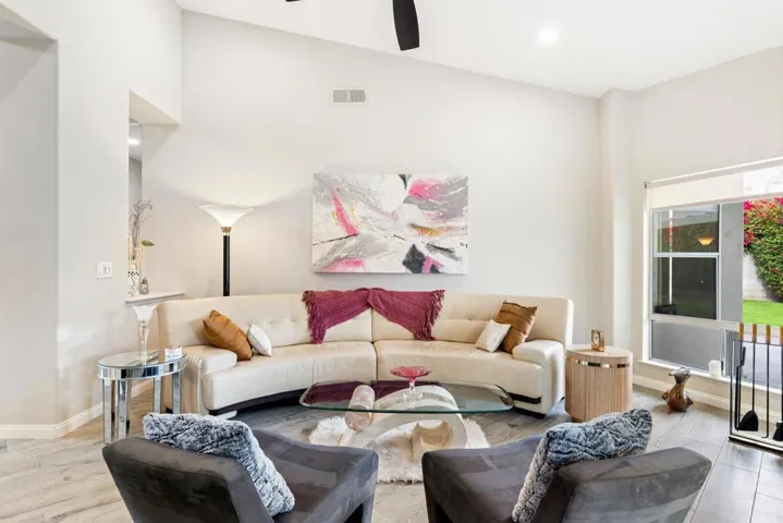 40262eastwood-17