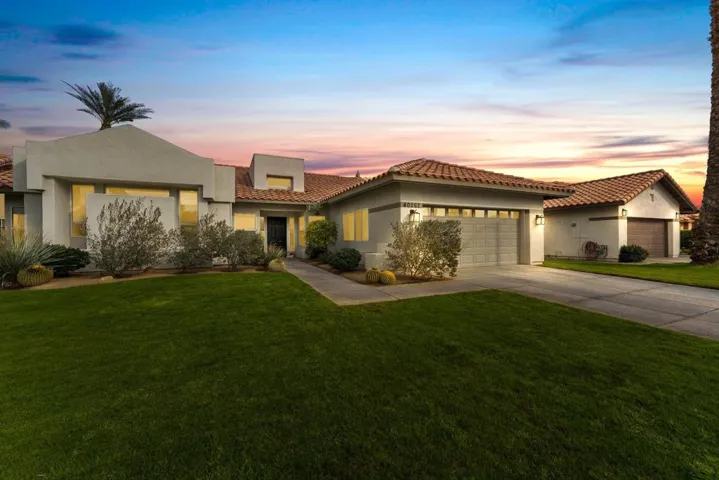 40262eastwood-39