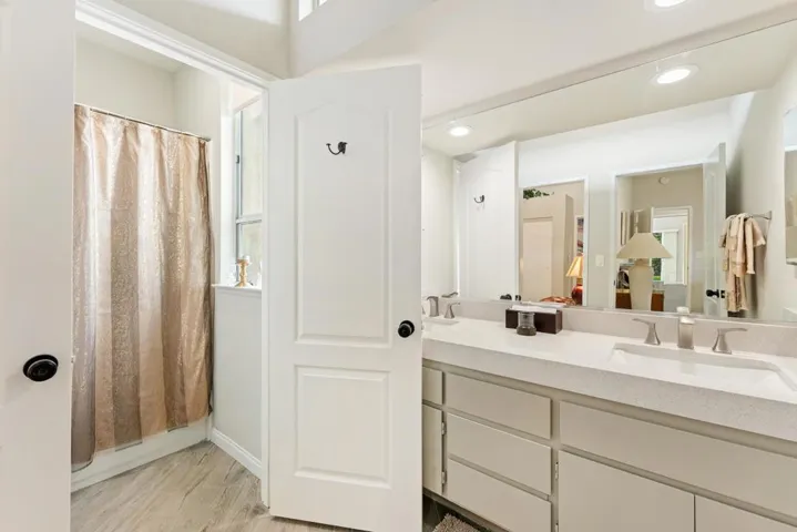 40262eastwood-22