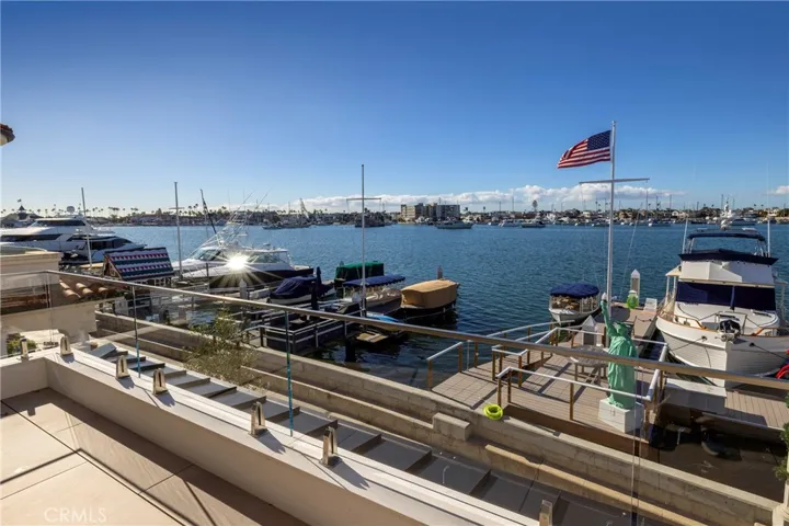 130 S Bay Front, Newport Beach, California 92662