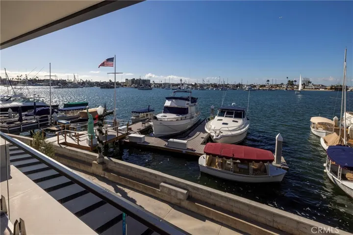 130 S Bay Front, Newport Beach, California 92662
