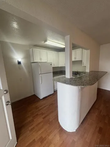 2029 Garnet, San Diego, California 92109