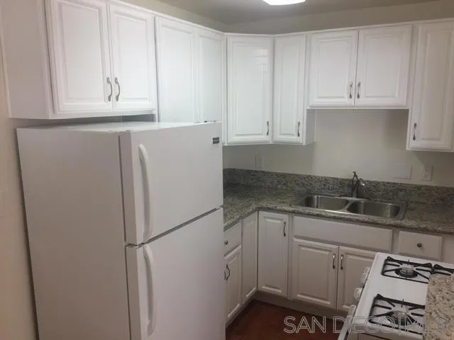 2029 Garnet, San Diego, California 92109