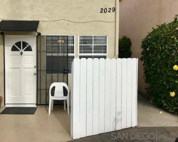 2029 Garnet, San Diego, California 92109