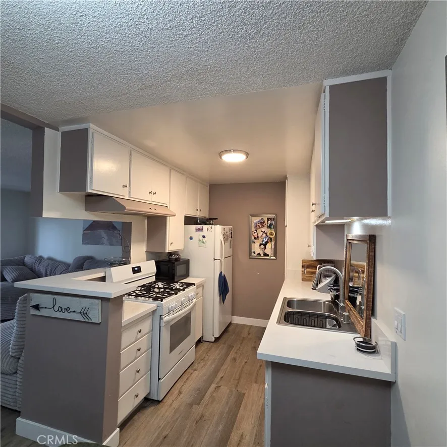805 Glenway, Inglewood, California 90302 — photo 4