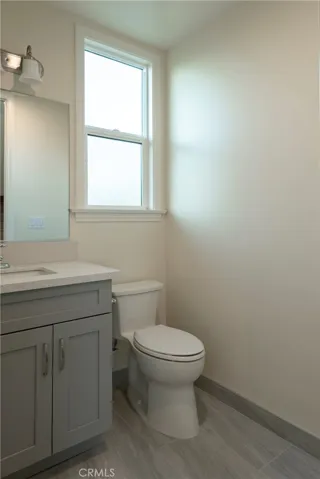 2nd floor, Half bath