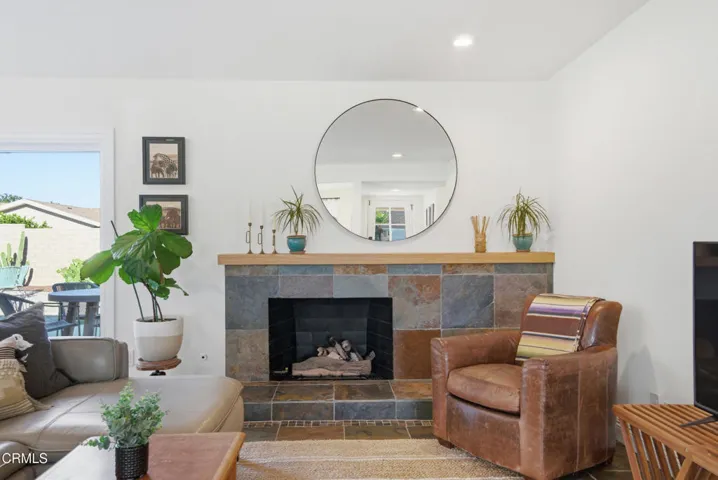 31_fireplace