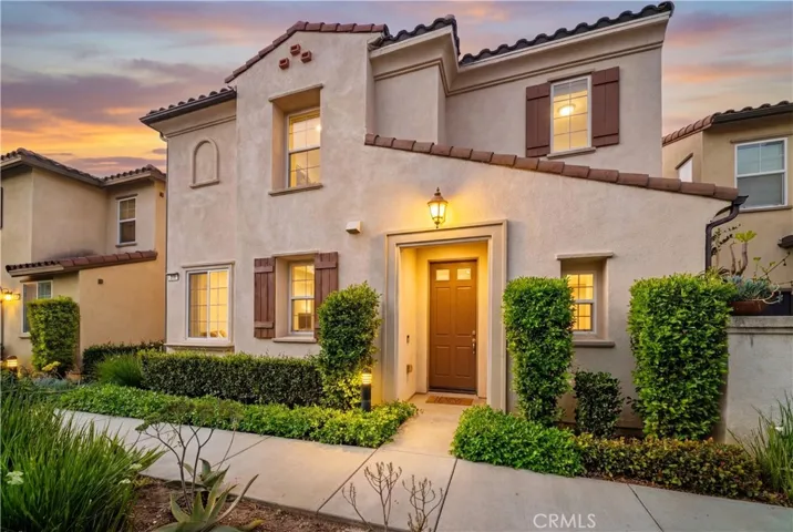 208 W Cork Tree, Orange, California 92865