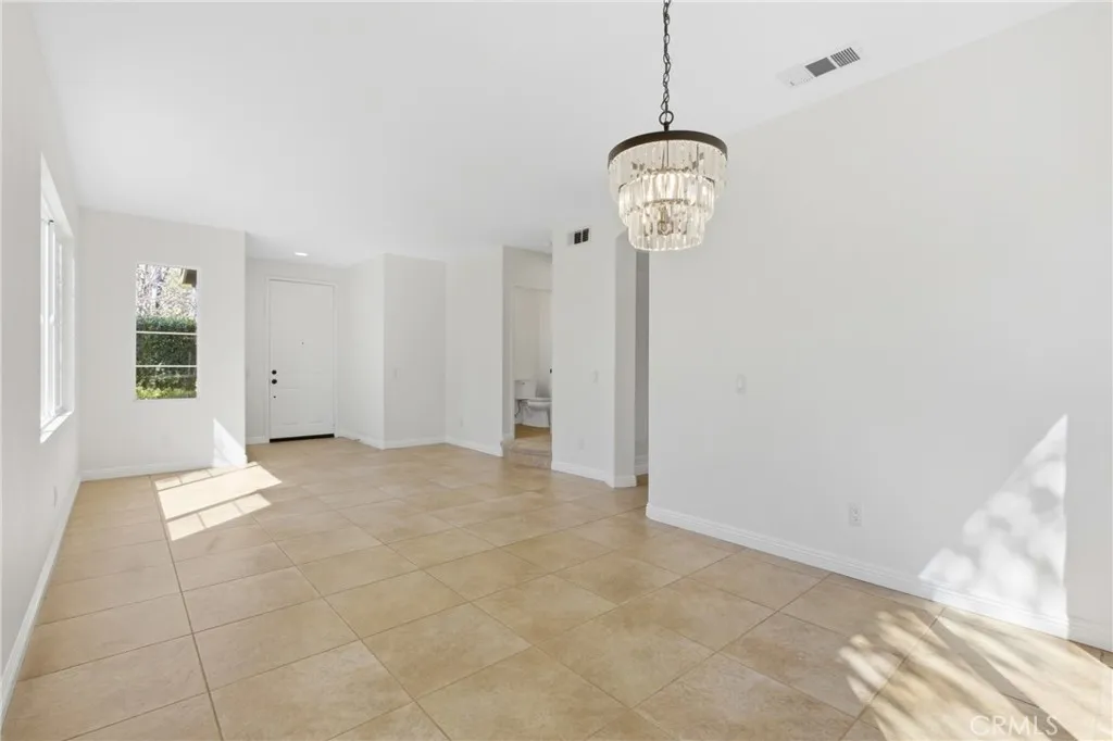 Living/Dining Combo