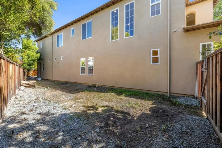 2741 Club Drive, Gilroy, California 95020