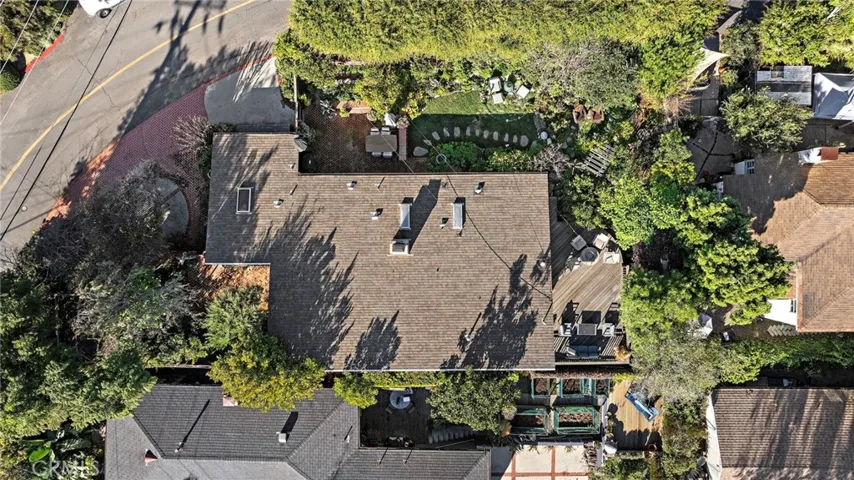 1511 Bluebird Canyon Drive, Laguna Beach, California 92651