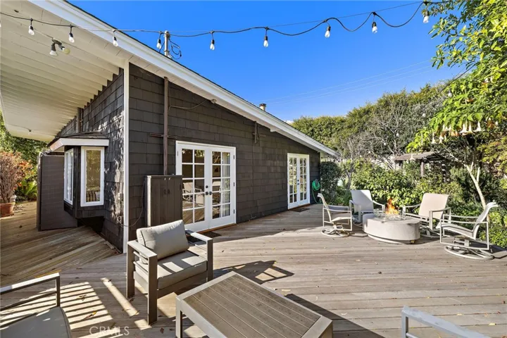 1511 Bluebird Canyon Drive, Laguna Beach, California 92651