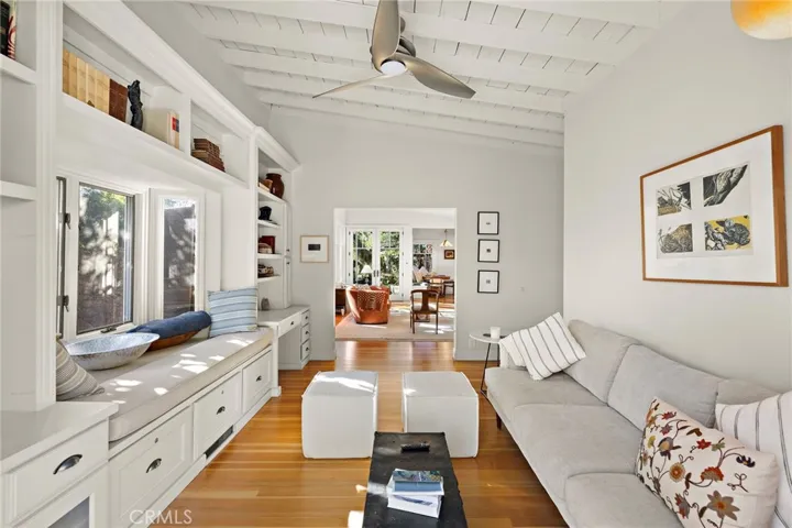 1511 Bluebird Canyon Drive, Laguna Beach, California 92651