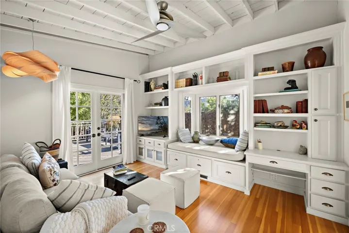 1511 Bluebird Canyon Drive, Laguna Beach, California 92651