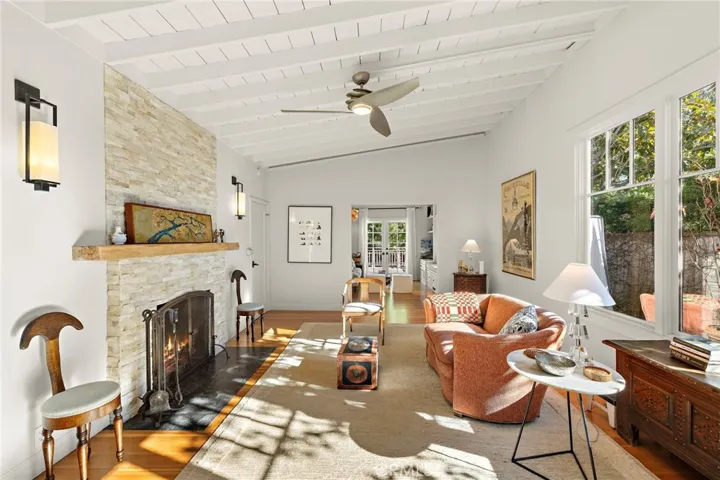 1511 Bluebird Canyon Drive, Laguna Beach, California 92651
