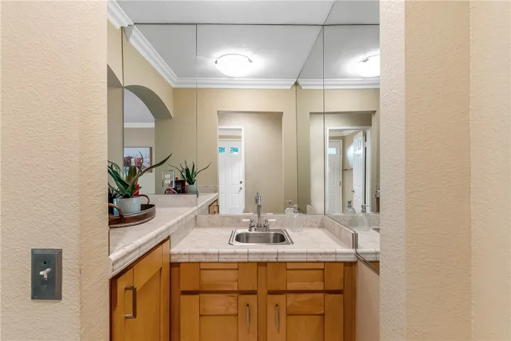25272 Fairgreen, Mission Viejo, California 92692