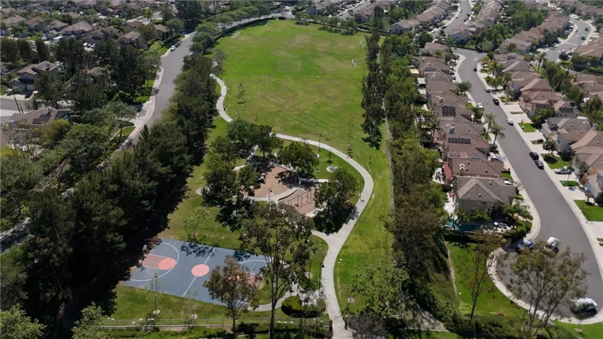 25272 Fairgreen, Mission Viejo, California 92692