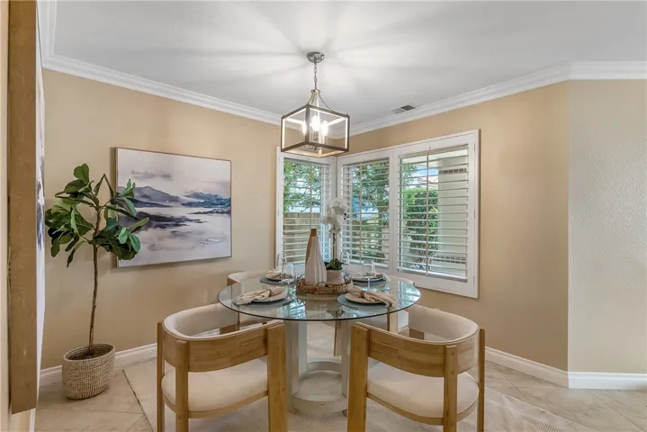 25272 Fairgreen, Mission Viejo, California 92692