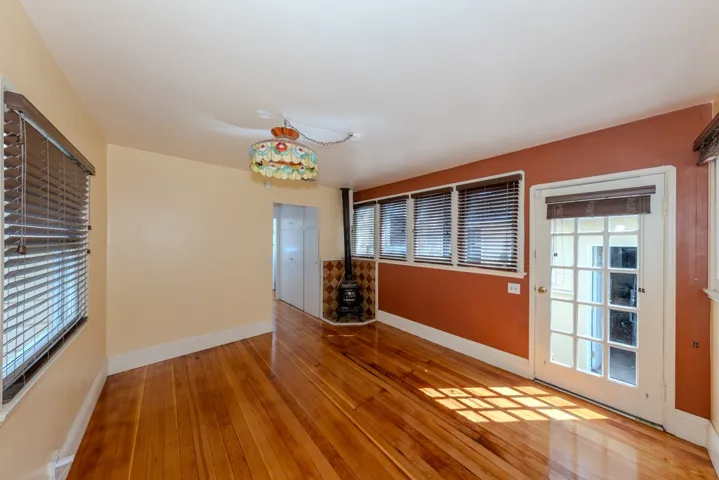 464 Kenoak Pl., Pomona, California 91768