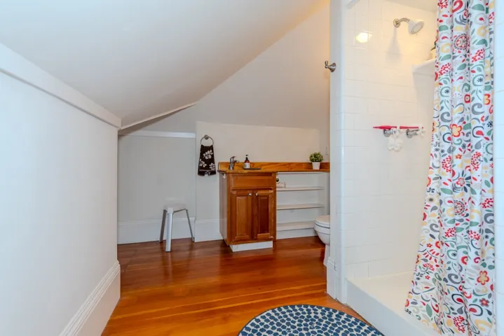 464 Kenoak Pl., Pomona, California 91768