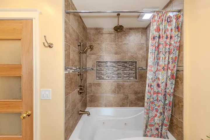 464 Kenoak Pl., Pomona, California 91768