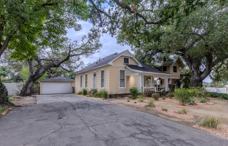 464 Kenoak Pl., Pomona, California 91768