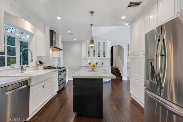 12953 Greenleaf, Studio City, California 91604