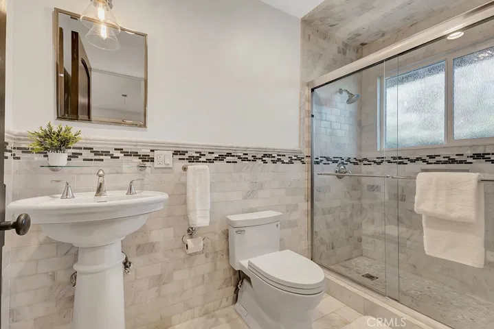 12953 Greenleaf, Studio City, California 91604