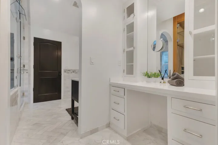 12953 Greenleaf, Studio City, California 91604