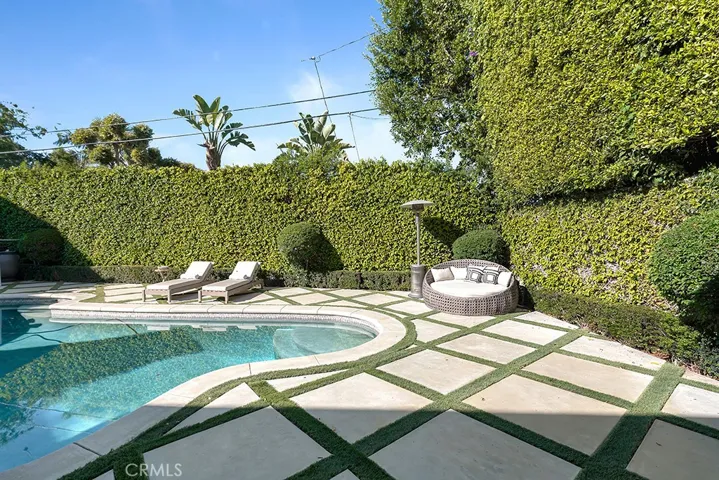 12953 Greenleaf, Studio City, California 91604