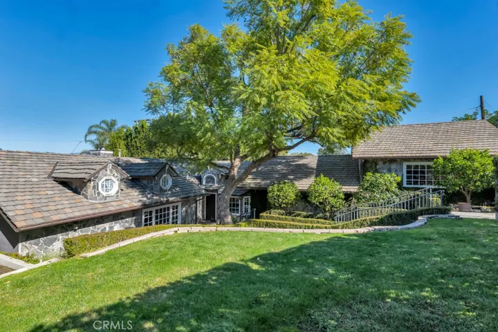 12953 Greenleaf, Studio City, California 91604