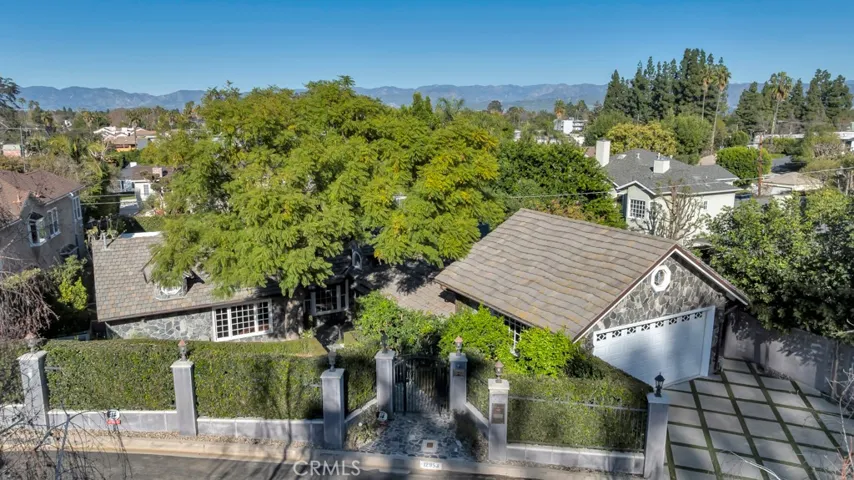 12953 Greenleaf, Studio City, California 91604