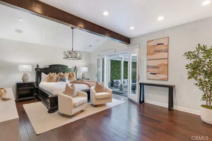 12953 Greenleaf, Studio City, California 91604