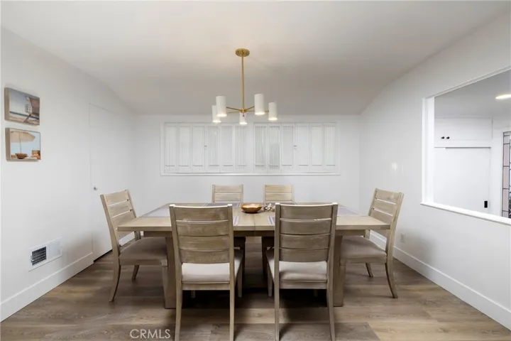 221 Larkspur Avenue, Corona Del Mar, California 92625