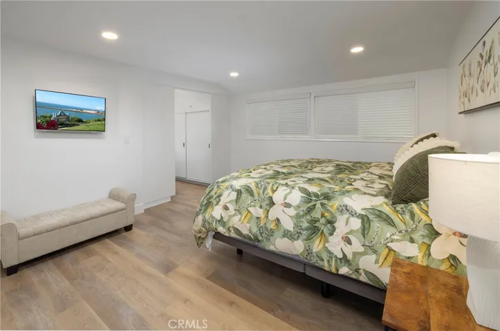 221 Larkspur Avenue, Corona Del Mar, California 92625