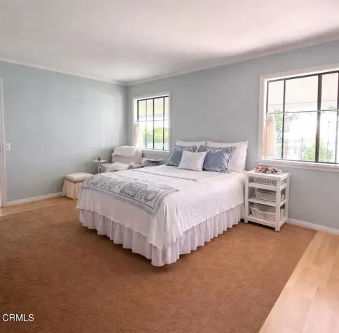 bedroom master