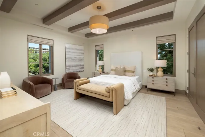 Bedroom Suite #4 - Upstairs