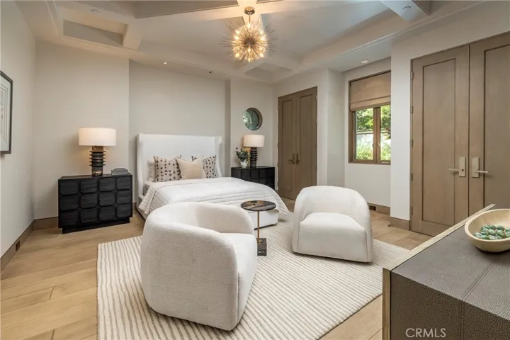 Bedroom Suite #5 - Main Level