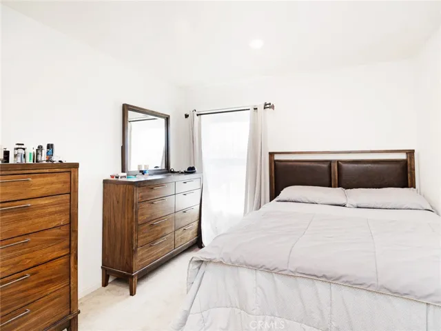 2113 E Donatello Street, Lancaster, California 93535