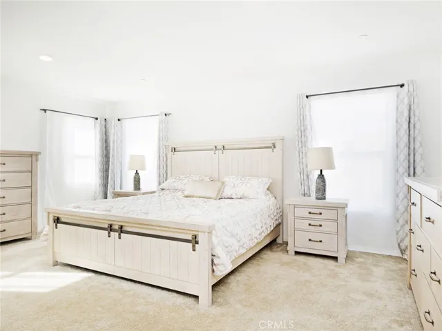 2113 E Donatello Street, Lancaster, California 93535