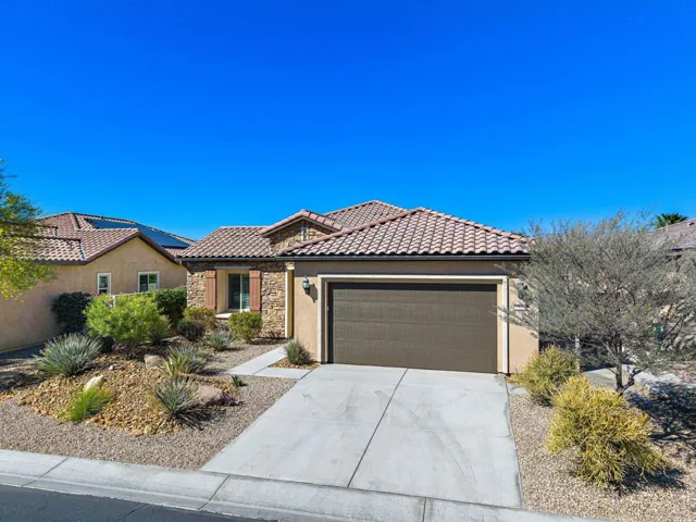 2-web-or-mls-PHCabernet_OPMG_0326_002