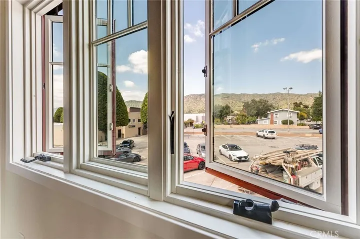 117 N Vista Bonita Avenue A, Glendora, California 91741