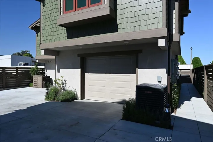 Sample Garage
