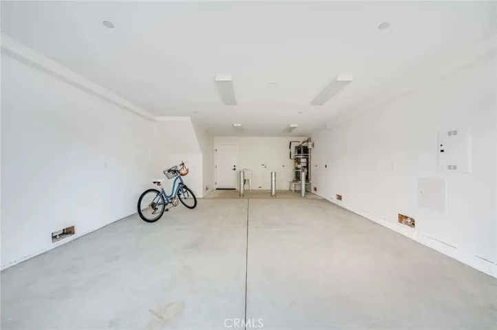 117 N Vista Bonita Avenue A, Glendora, California 91741
