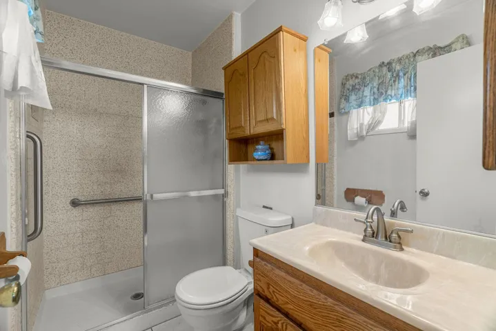 13540 Reis, Whittier, California 90605