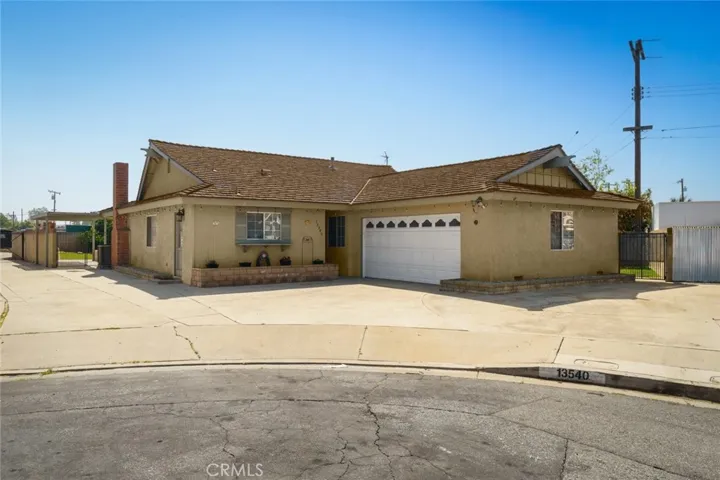 WELCOME Home! 
Cul-De-Sac Location