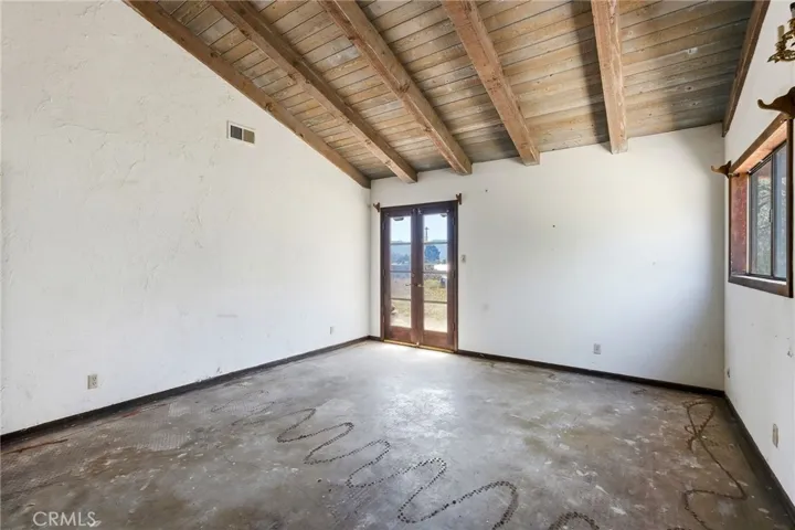 11560 Darling Road, Agua Dulce, California 91390