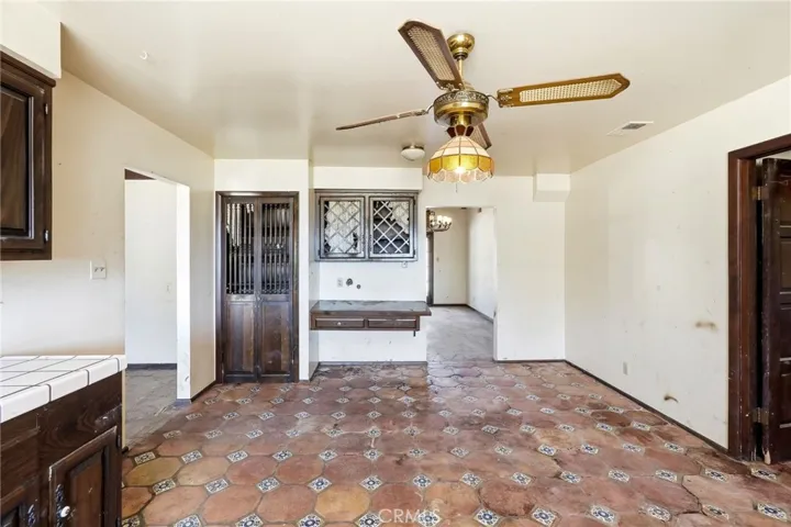 11560 Darling Road, Agua Dulce, California 91390